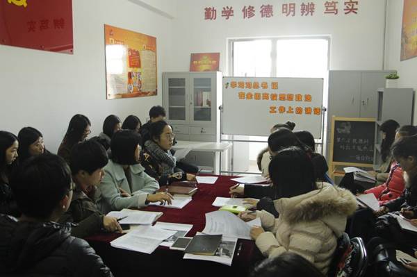 说明: http://www.tute.edu.cn/_mediafile/tute01/2016/12/16/1ylbv0rwq7.jpg