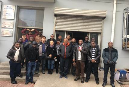 说明: C:\Users\User\Desktop\永利yl23411组织硕士职工开展参观教学\1.JPG